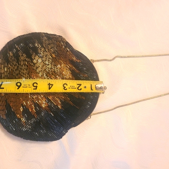 Vintage La Regale Beaded Purse - Picture 4 of 6